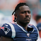 Illustration for article titled Texts May Once Again Prove Problematic for Football Player Antonio Brown